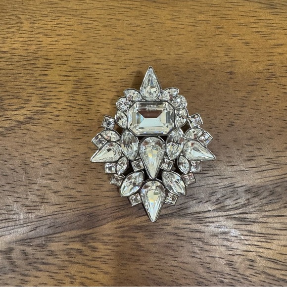 Swarovski Crystal Brooch Pin Brilliant Clear Rhinestones Silver - Picture 3 of 7